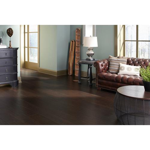 Hamilton Hickory Hand Scraped Laminate 12mm 100650191 Floor And Decor