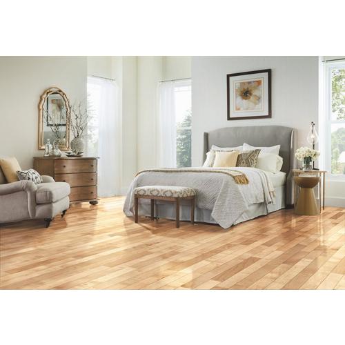 Country Maple Smooth Solid Hardwood 3 4in X 3 1 4in