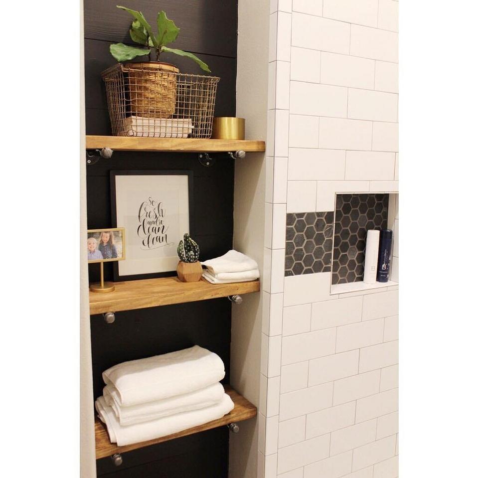Trend Alert Bathrooms With Black White Hexagons Trend Alert Bathrooms With Black White Hexagons