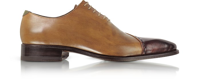 Chaussures faits-main en cuir italien marron et couture design - Forzieri
