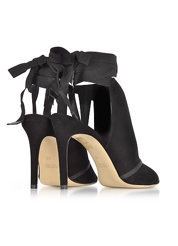 La Jolie 黑色麂皮高跟鞋展示图