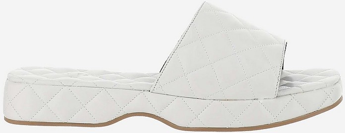 White  Quilted Leather Lio Flatform Slide Sandals - By Far / oCt@[