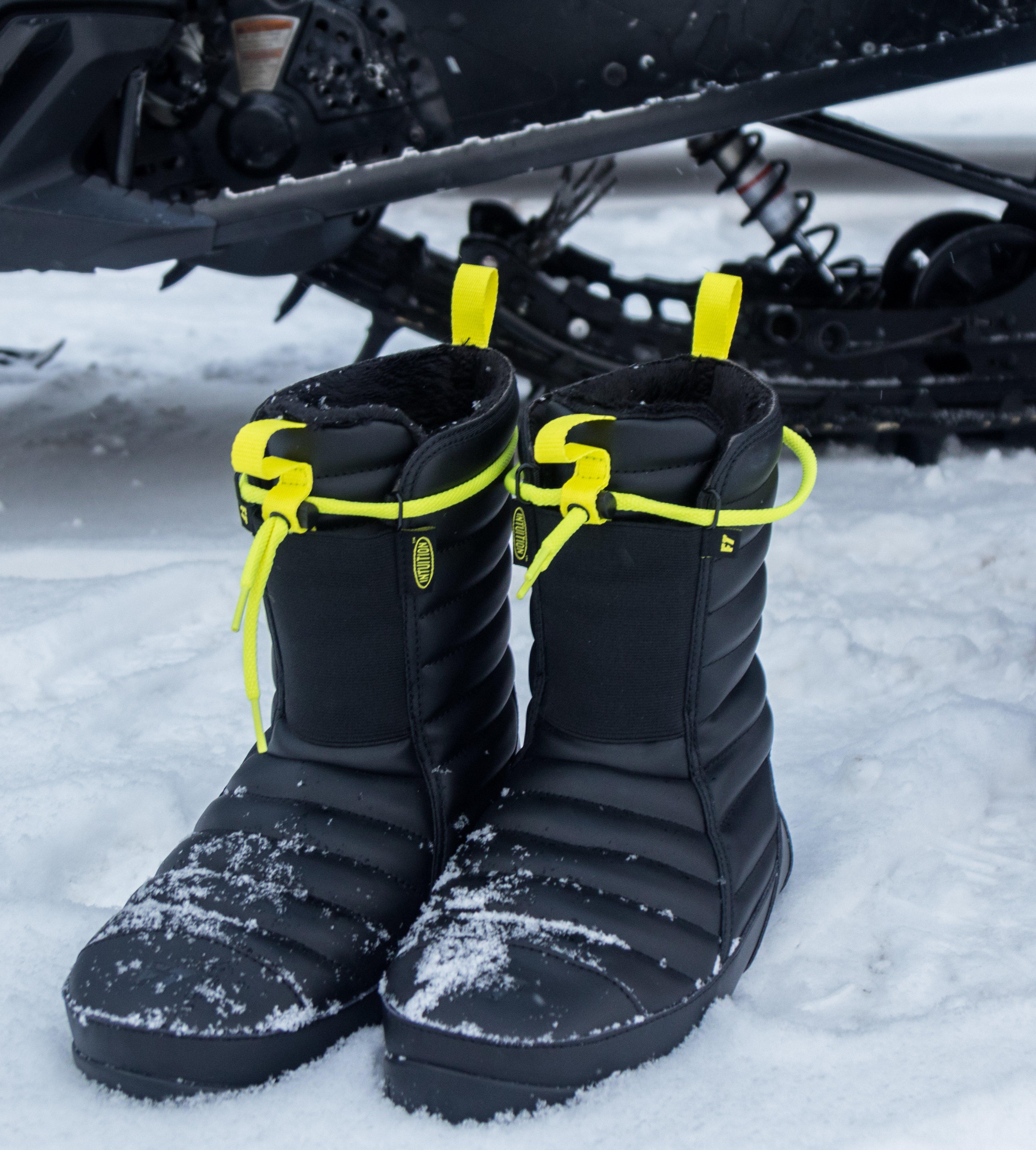 apres bootie 2 black feature 2