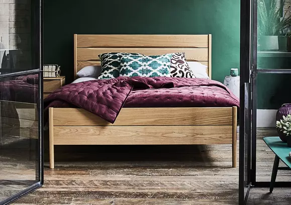 Fancy wooden bed deals frames