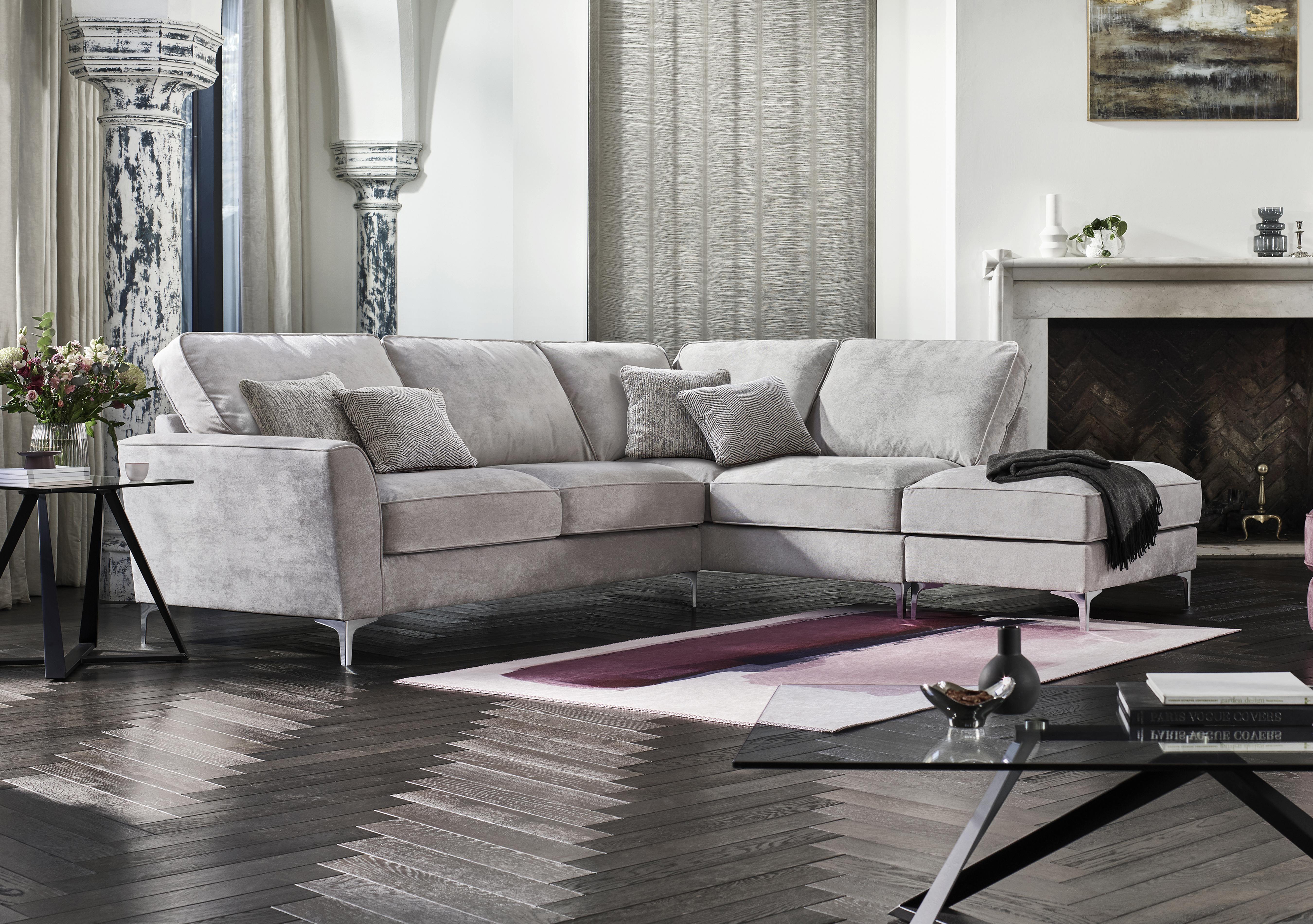 Classic sofas and online chairs