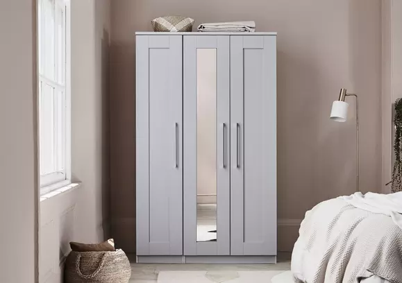 Used wardrobes for on sale sale near me