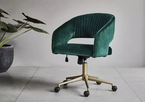 https://i1.adis.ws/i/fv/PRODZFRSP000000000046487_coco_swivel-office-chair__lifestyle?$medium$&w=579&fmt=webp