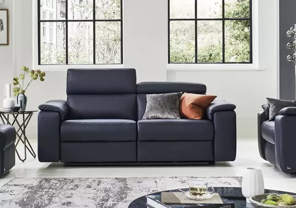 Rooms to go black 2024 leather couch