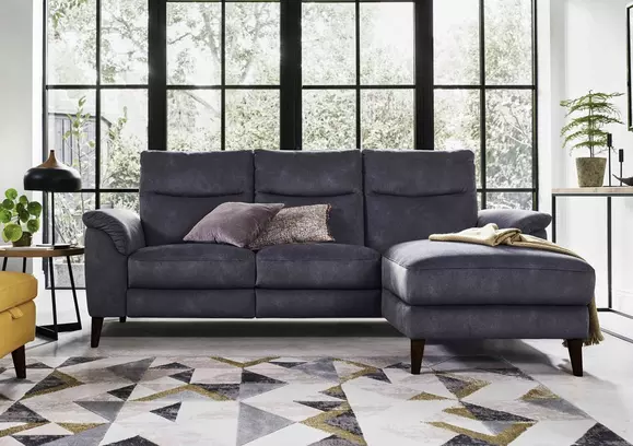 Corner Sofas In Both Leather & Fabric