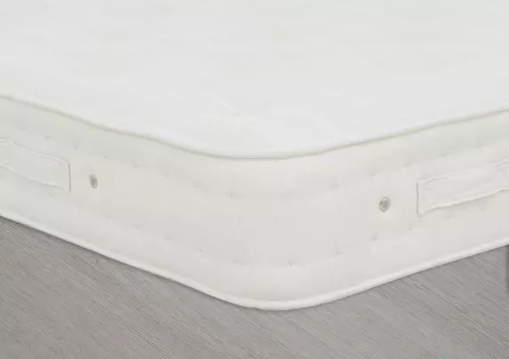 Firm cooling outlet mattress