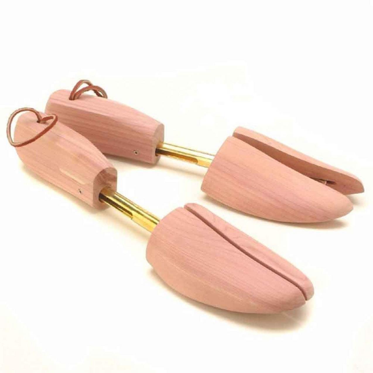 Women's Split Toe Cedar Shoe Tree