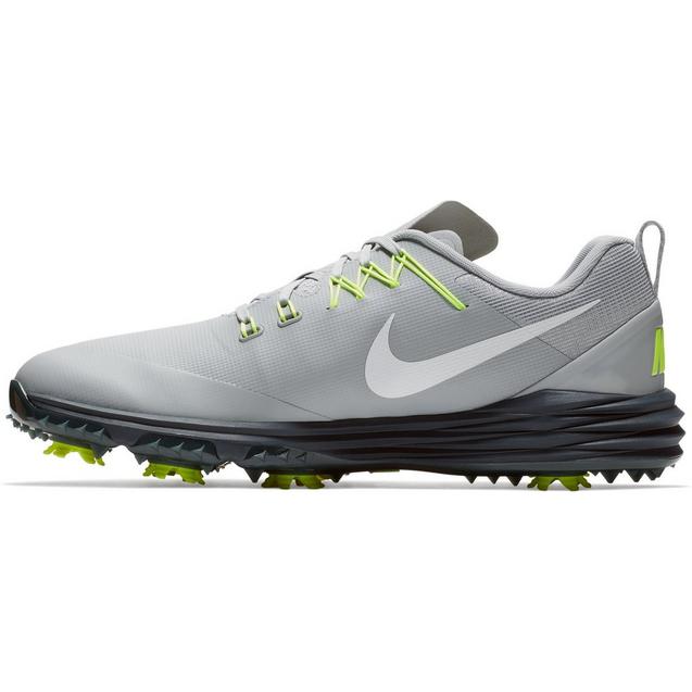 Nike lunar store command 2 spikes