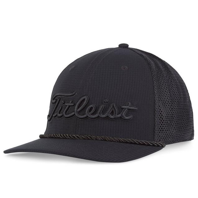 Black on store black titleist hat