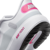 Chaussures React Ace Tour sans crampons pour femmes – Blanc/Rose