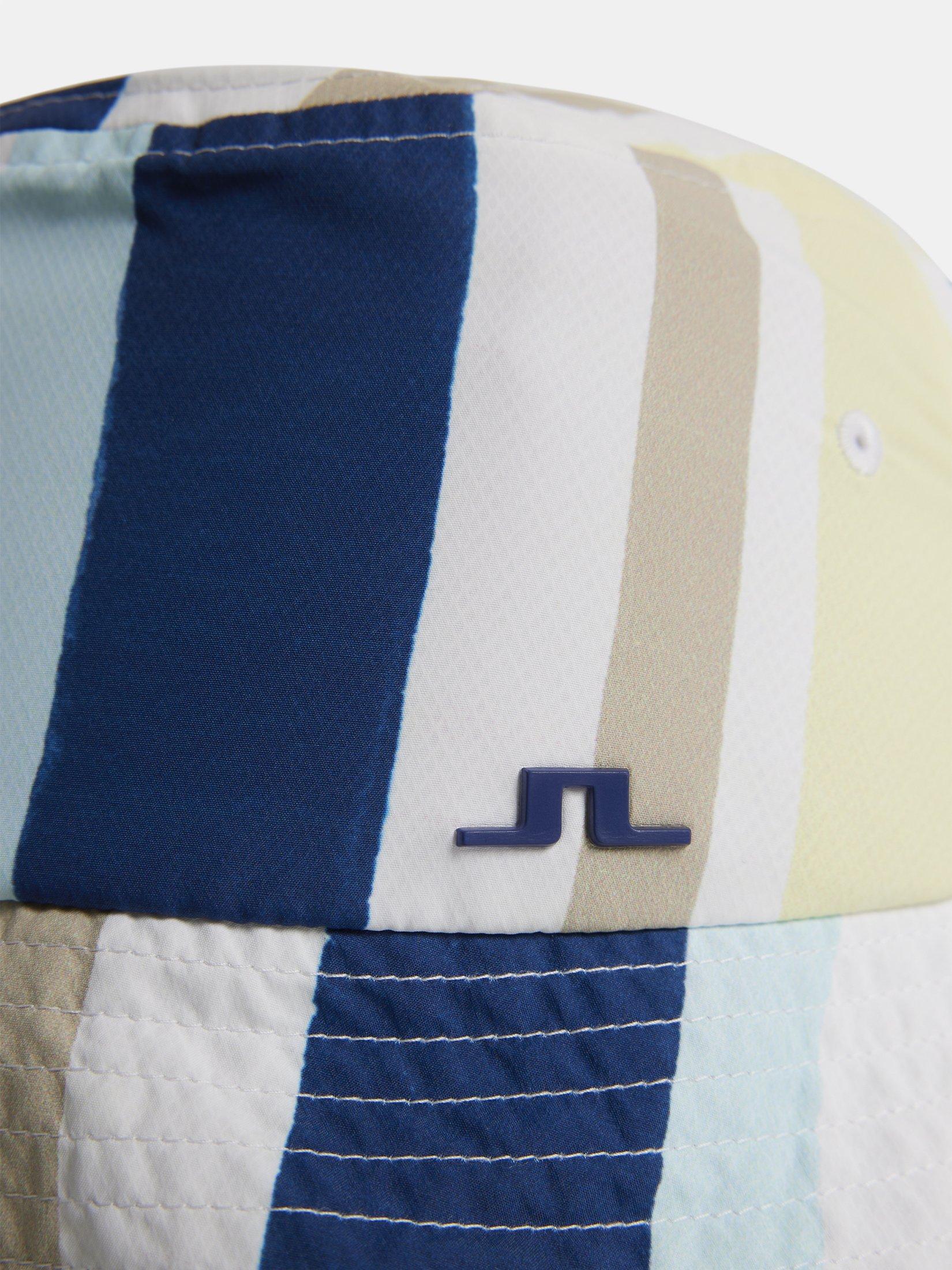 Men's Olaf Print Bucket Hat