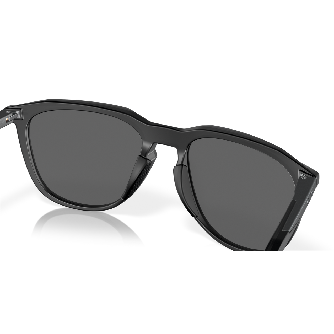 Thurso Matte Black Ink w/ Prizm Black Iridium Sunglasses