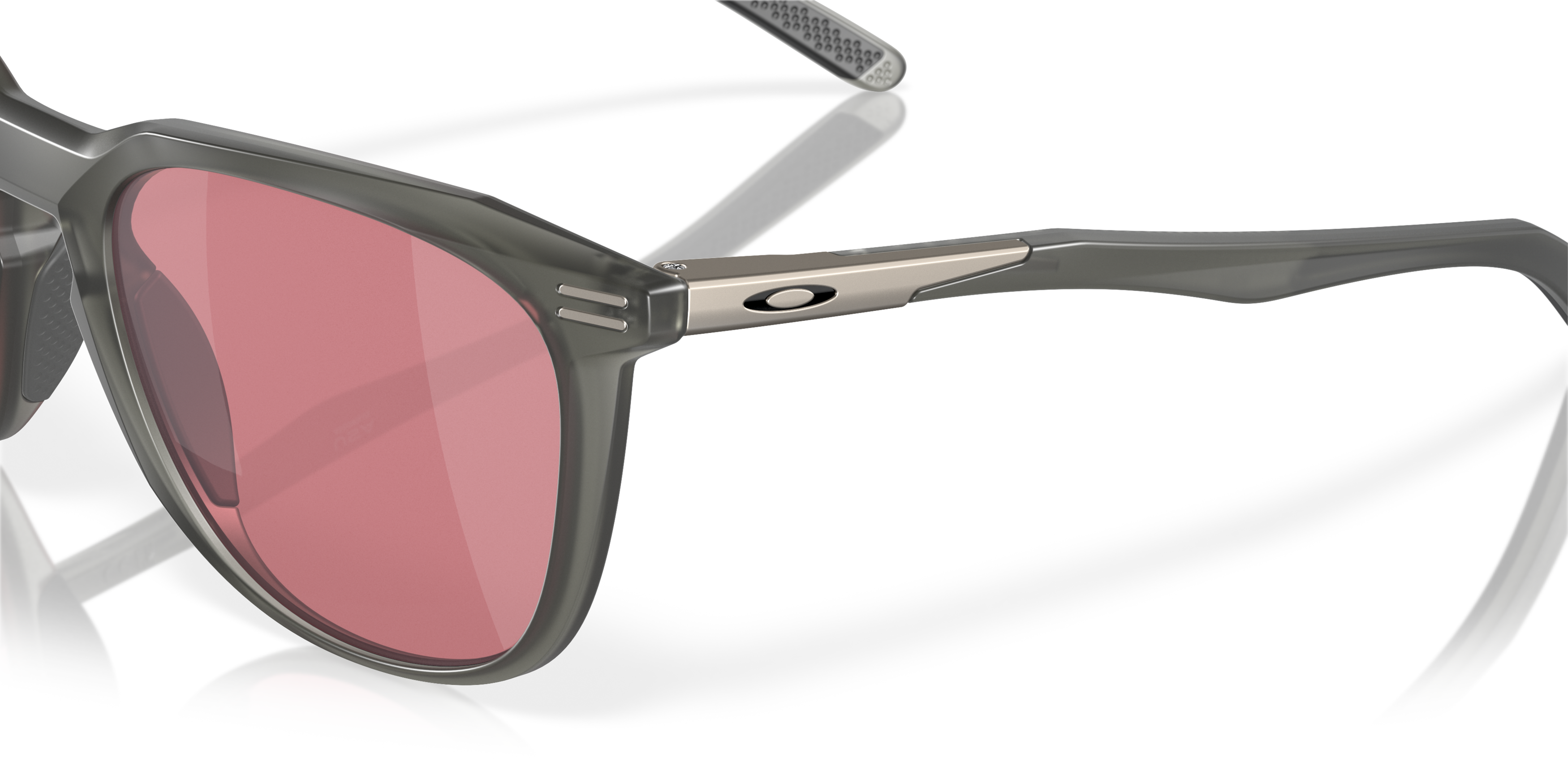 Thurso Matte Grey Smoke w/ Prizm Dark Golf Sunglasses