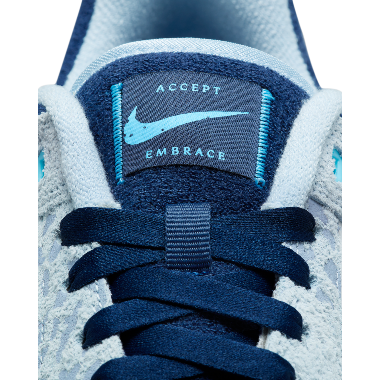 Limited Edition Air Pegasus '89 G NRG - White/Navy/Blue