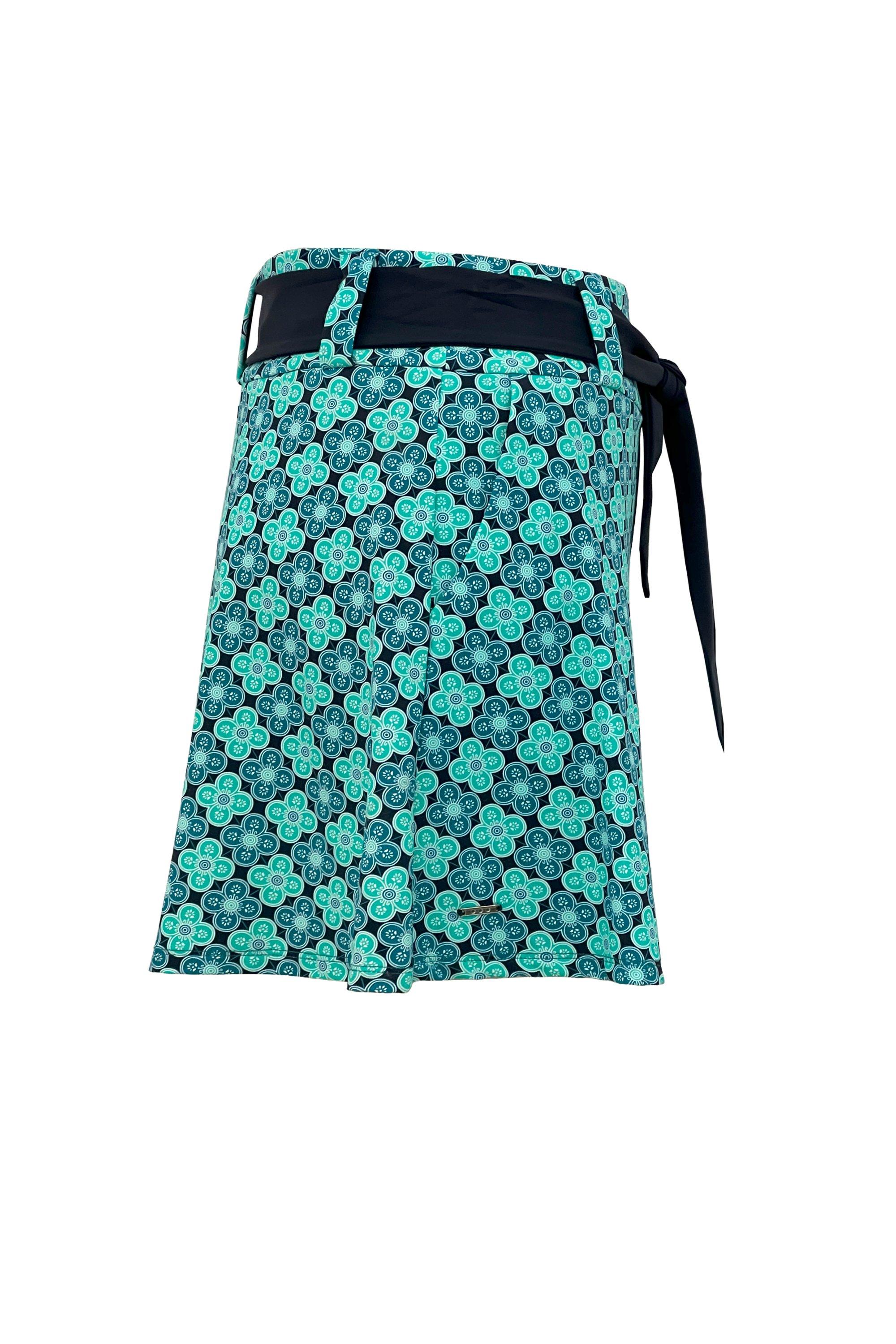 Women's Tile Print 16 Inch Skort
