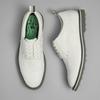 Chaussures sans crampons avec motif têtes de mort et de tés en relief pour hommes – Blanc / gris foncé
