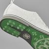Chaussures sans crampons avec motif têtes de mort et de tés en relief pour hommes – Blanc / gris foncé