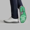 Chaussures sans crampons avec motif têtes de mort et de tés en relief pour hommes – Blanc / gris foncé