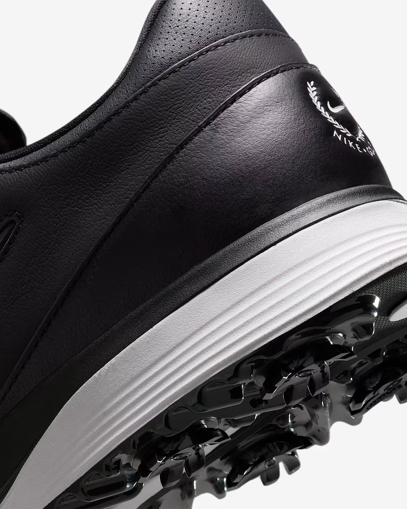 Victory Tour 4 Spiked Golf Shoe - Black/White