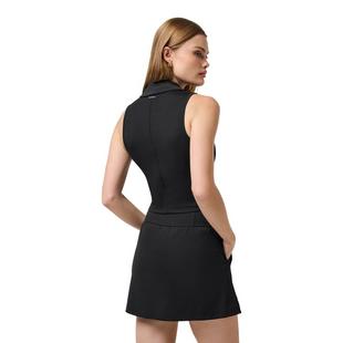 Polo sans manches &agrave; glissi&egrave;re Moveknit Rib pour femmes TRAVISMATHEW