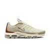 Chaussures Air Max Plus G NRG sans crampons - Beige
