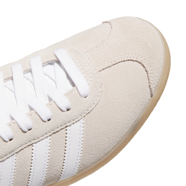 Women's Gazelle Spikeless Golf Shoe - Off-White/Mint | ADIDAS | Golf Shoes  | Women's | Golf Town Limited