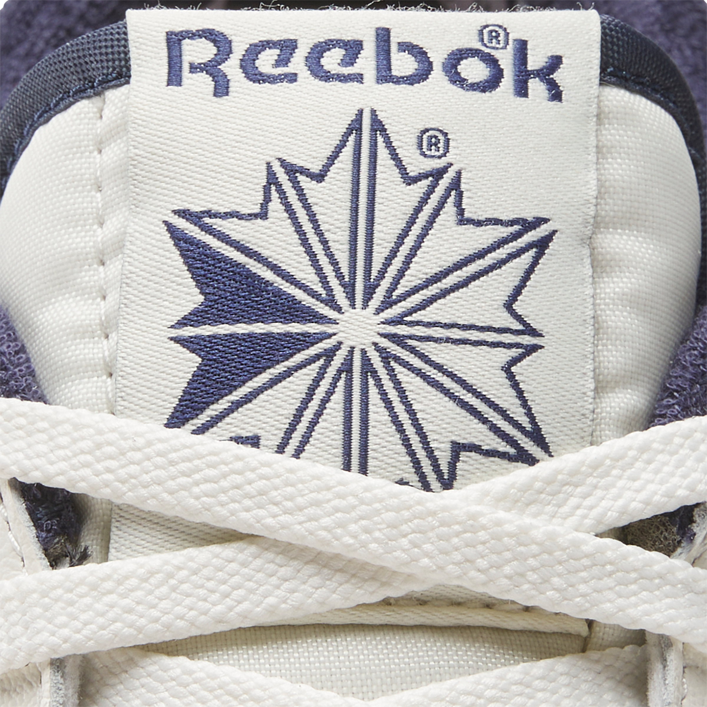 Men's Club C Spikeless Golf Shoe - White/Navy