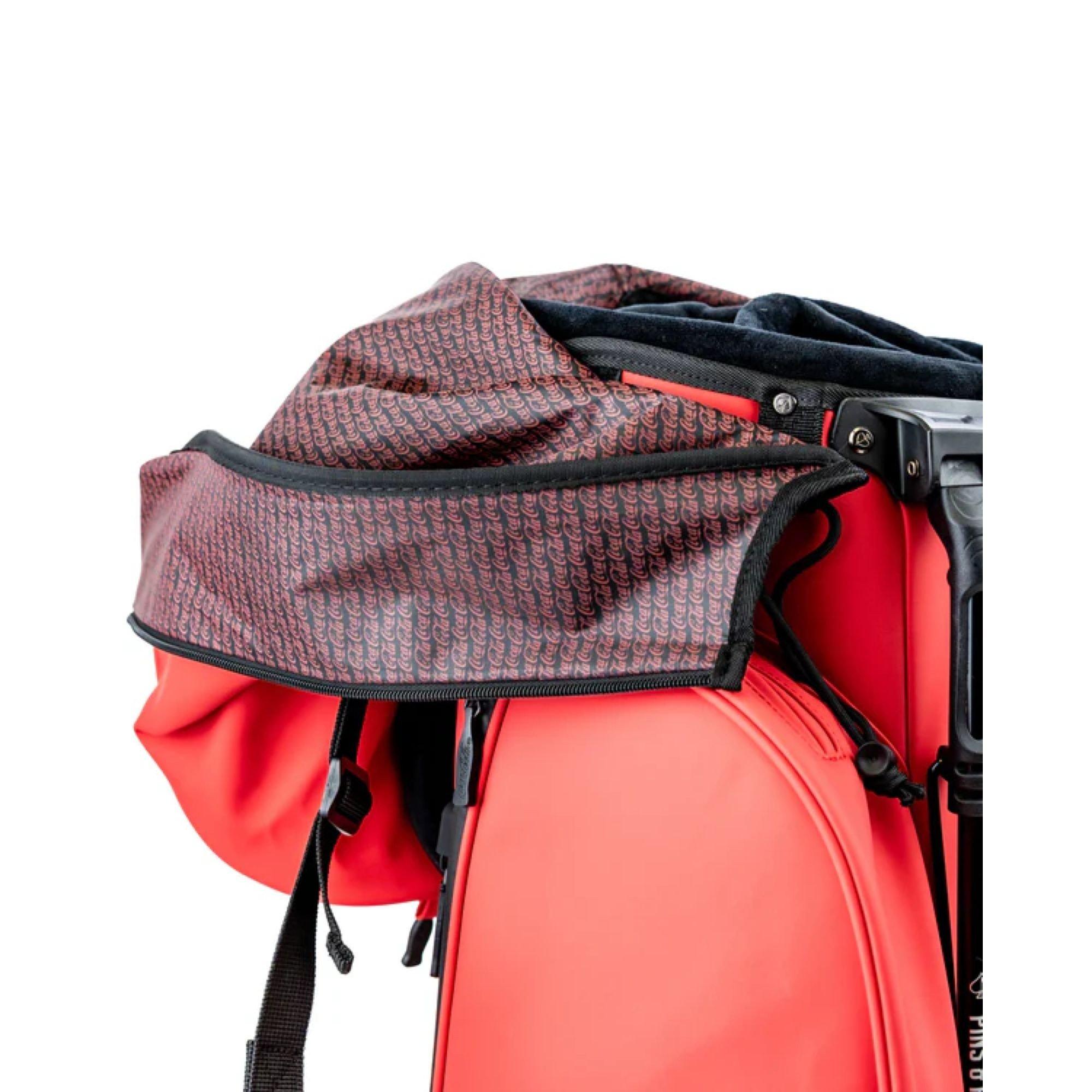 Limited Edition - Player Preferred Stand Bag - Coca Cola