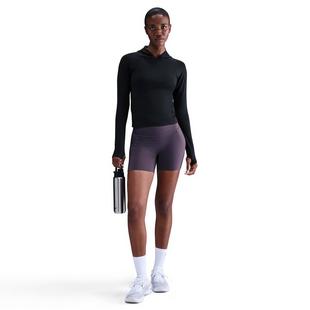 Haut ajust&eacute; &agrave; manches longues Dri-Fit Universa &agrave; capuchon pour femmes NIKE