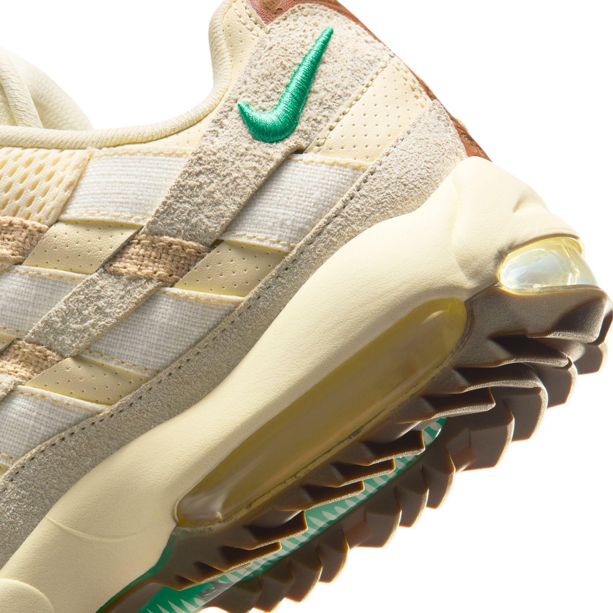 Prior Generation - Air Max '95 G WMO NRG Spikeless Golf Shoe Beige/Multi