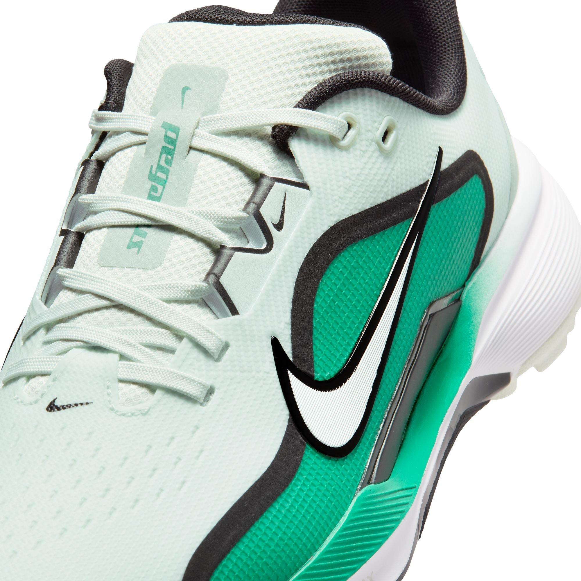Pegasus 1 G Spikeless Golf Shoe