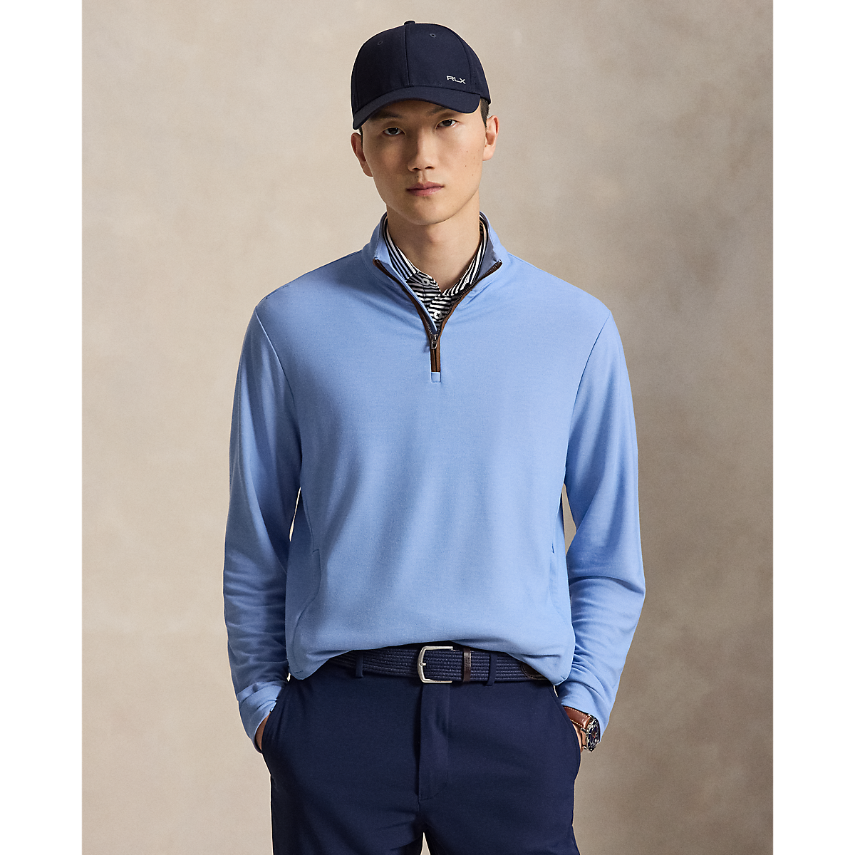 Long-Sleeve Movement Mesh Knit Covered 1/4 Zip Pullover