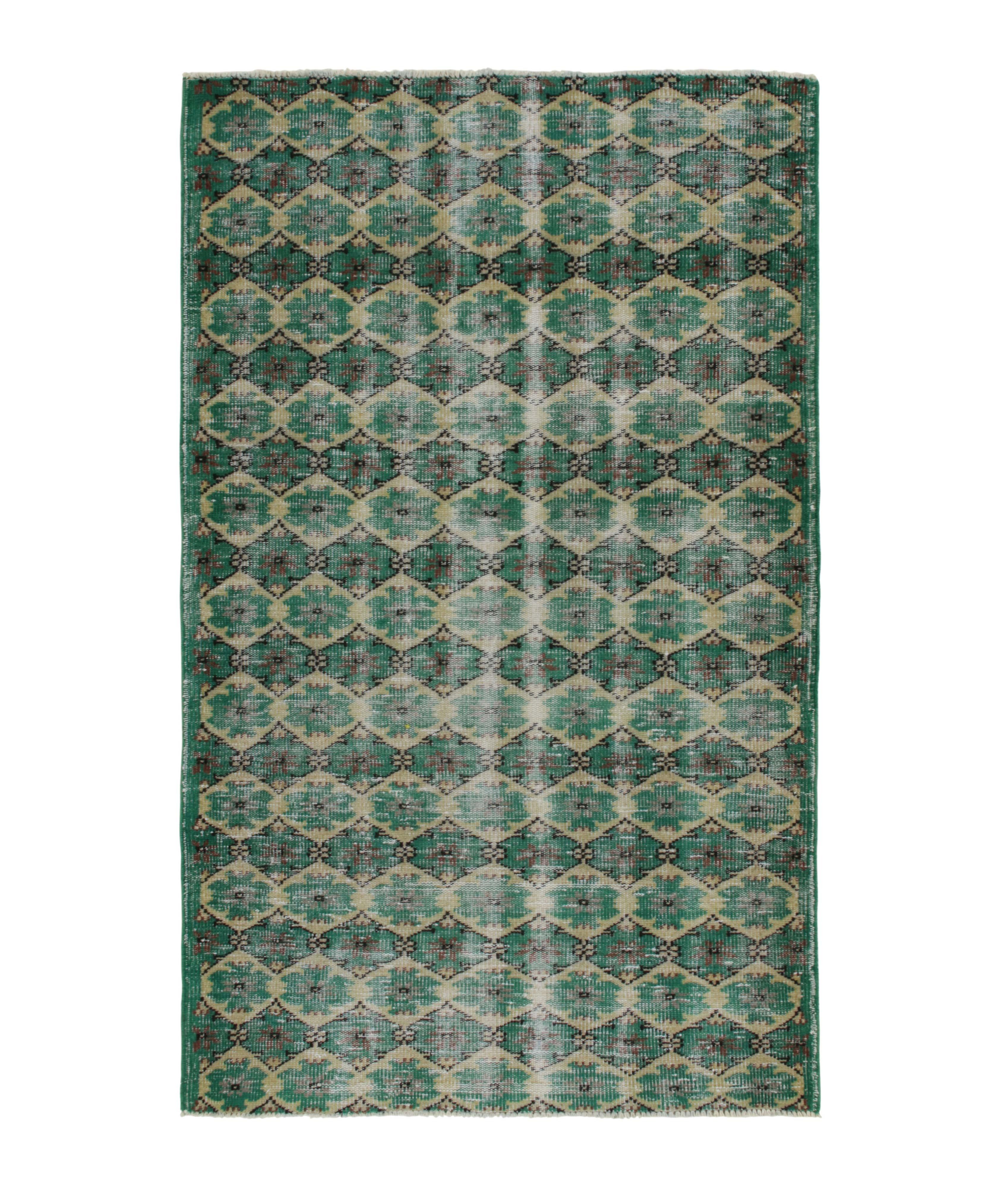 1960s Vintage Distressed Lattice Pattern Rug