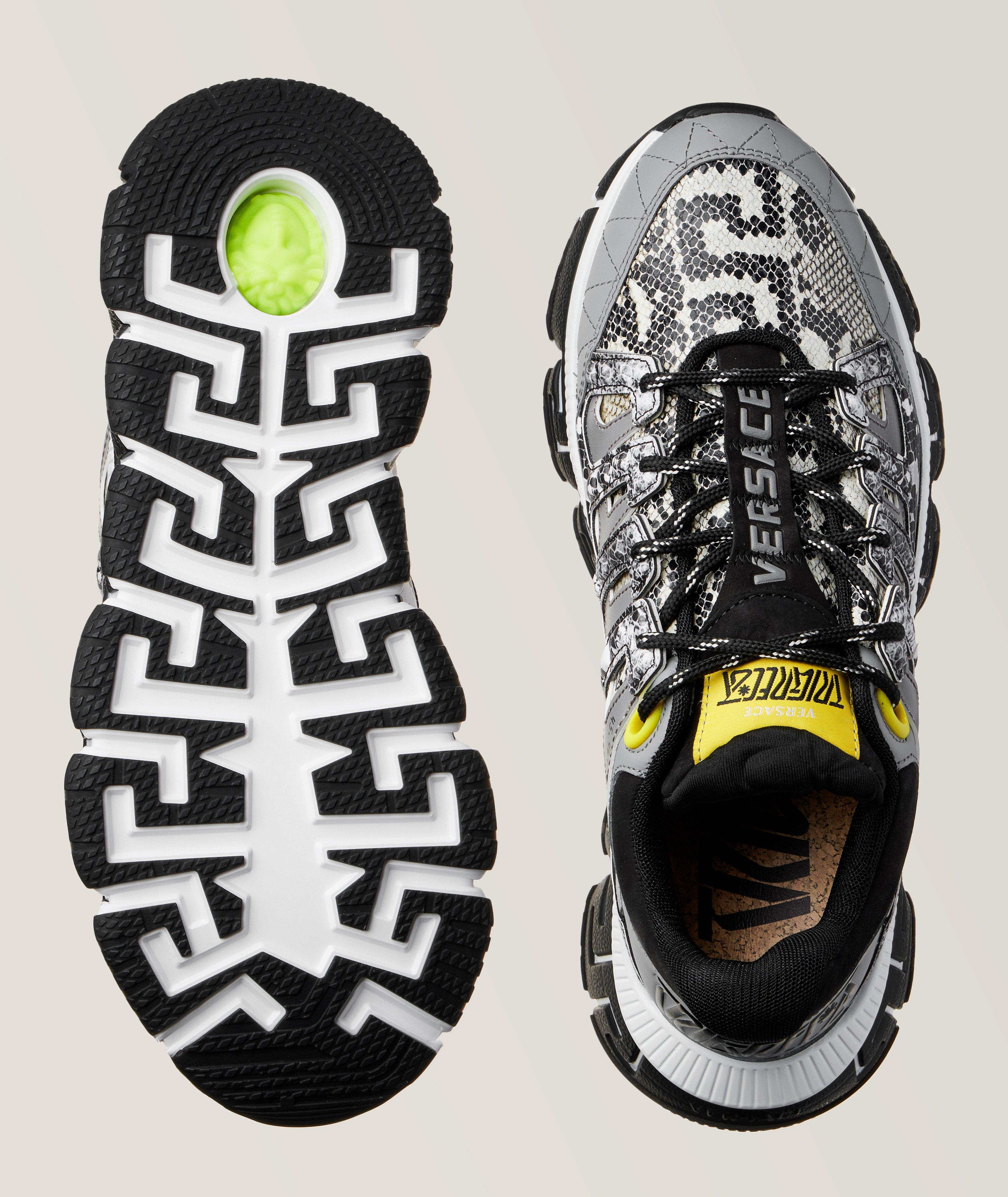 Chaussure sport Trigreca à motif d’écailles image 2