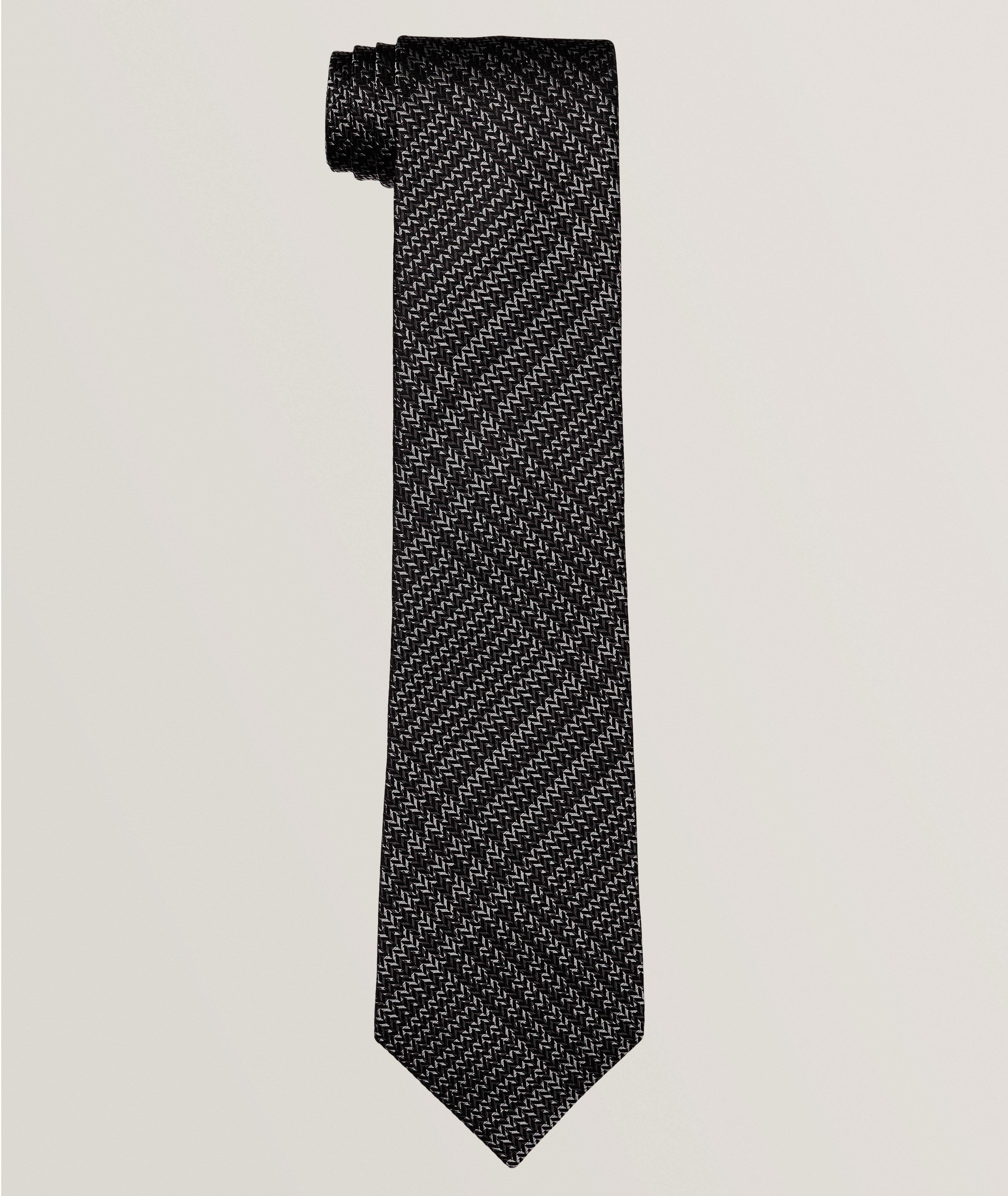 Enlarged Prince Of Wales Silk Tie