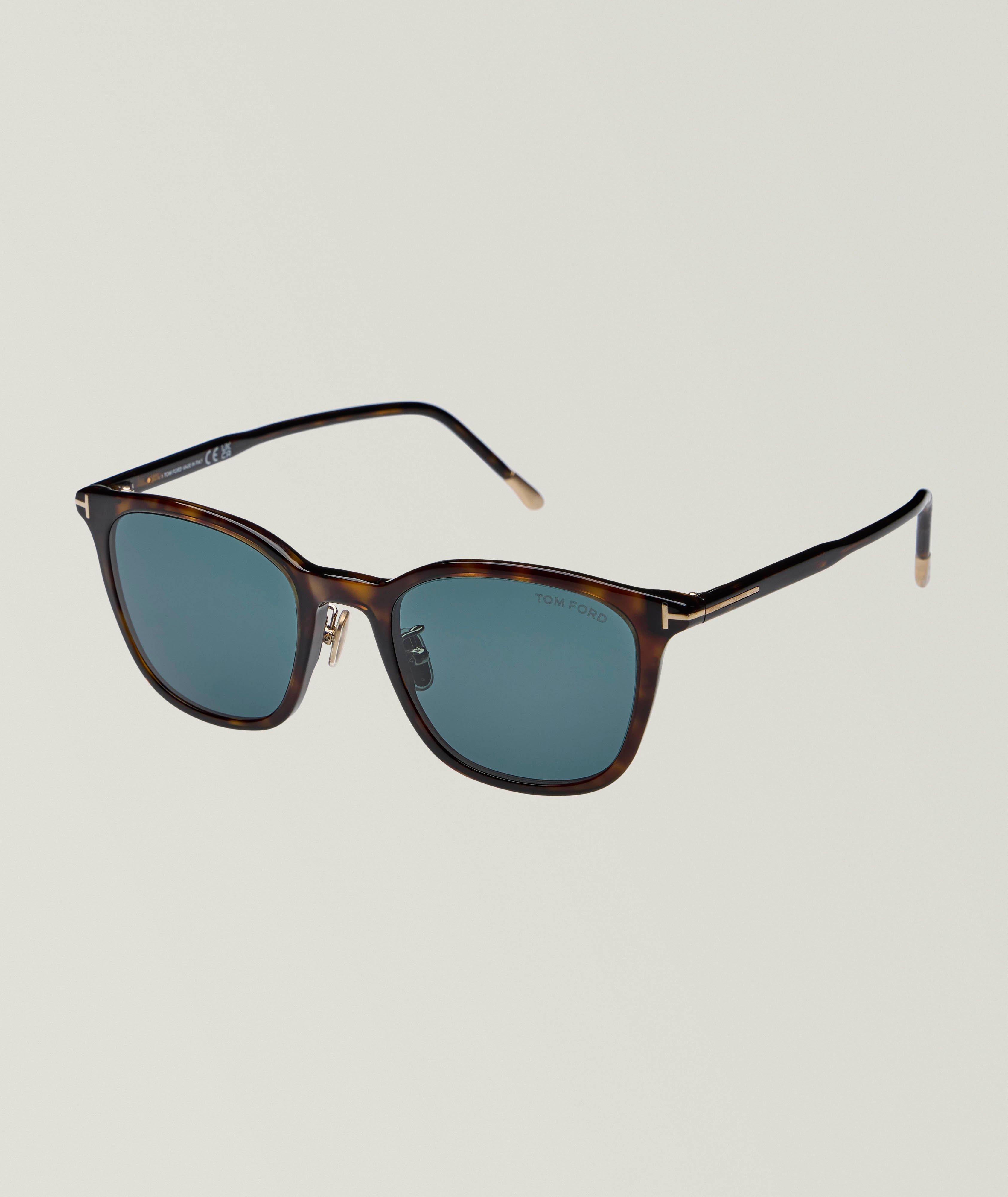 Round Tortoiseshell Sunglasses image 0