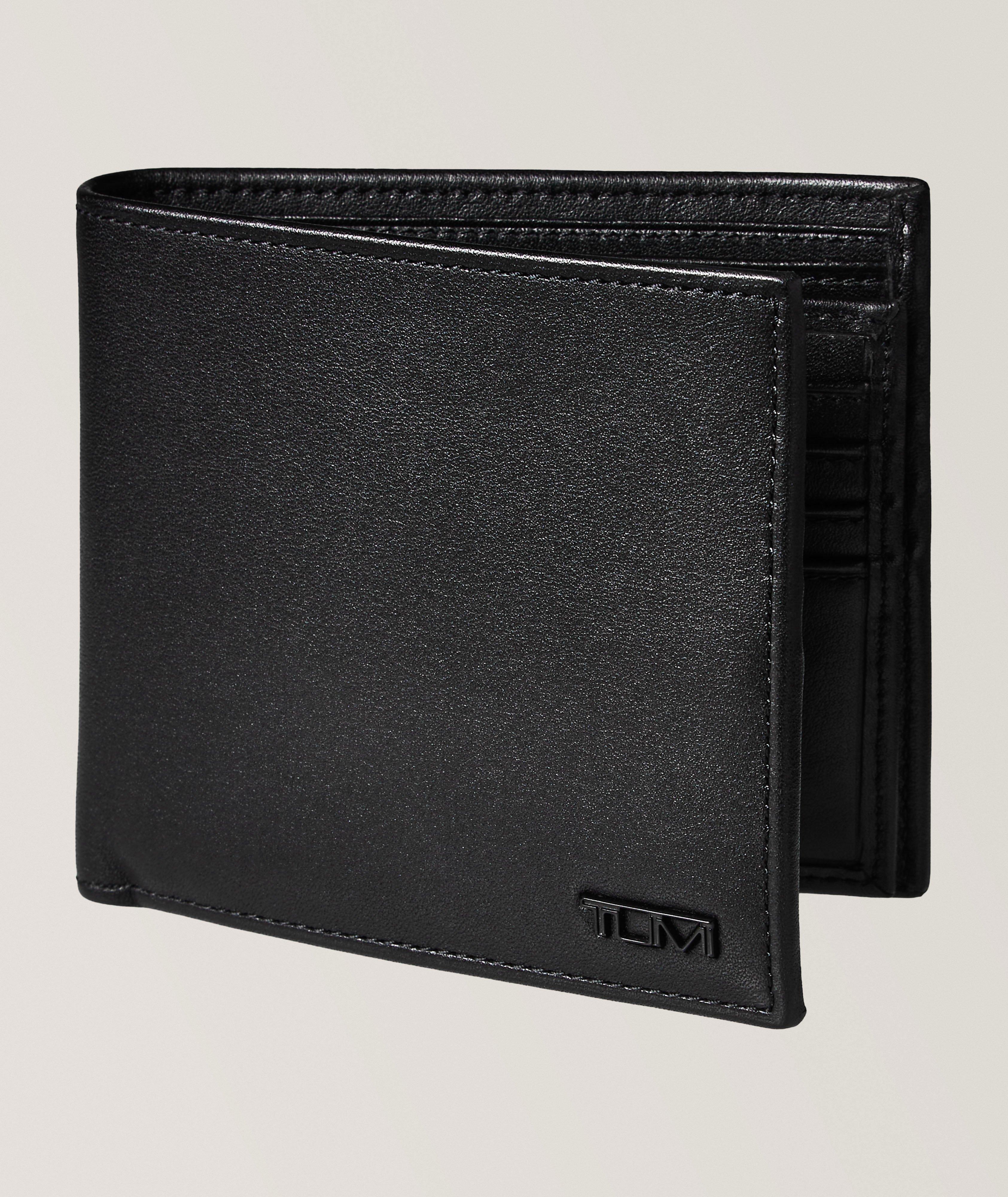 Tumi Global Center Flip Passcase
