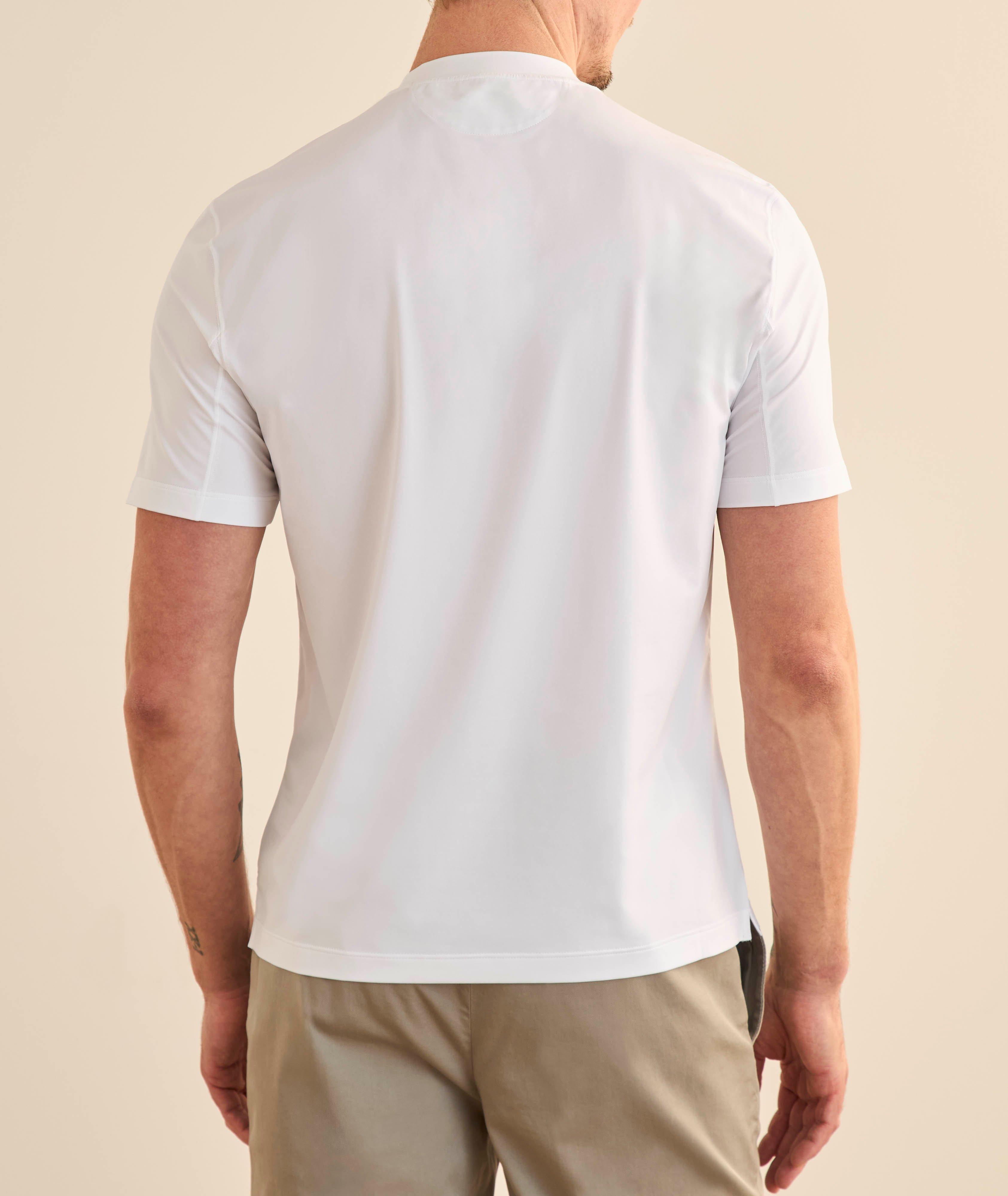 T-shirt maille extensible écusson logo image 2