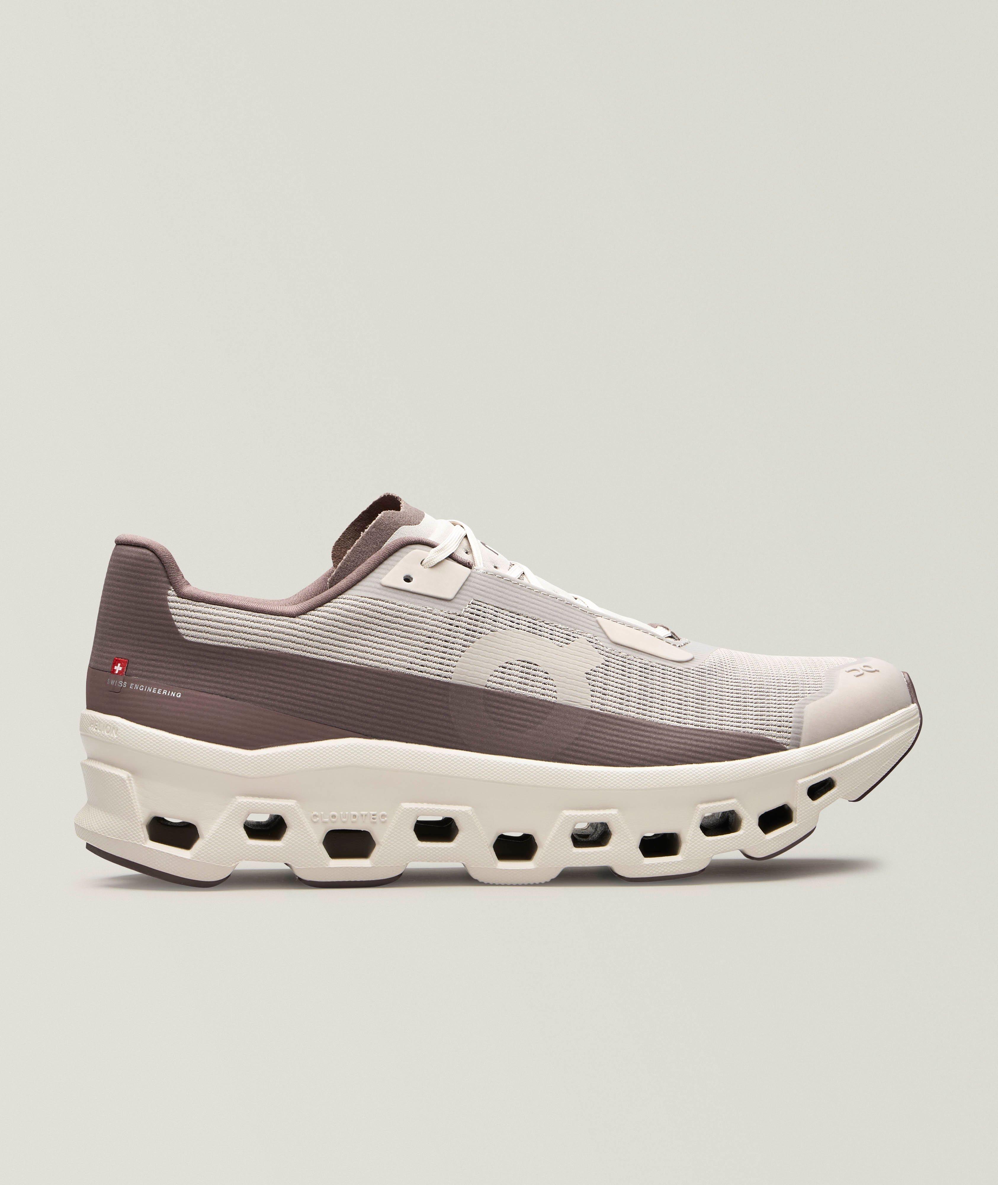On Chaussures sport Cloudmonster Void