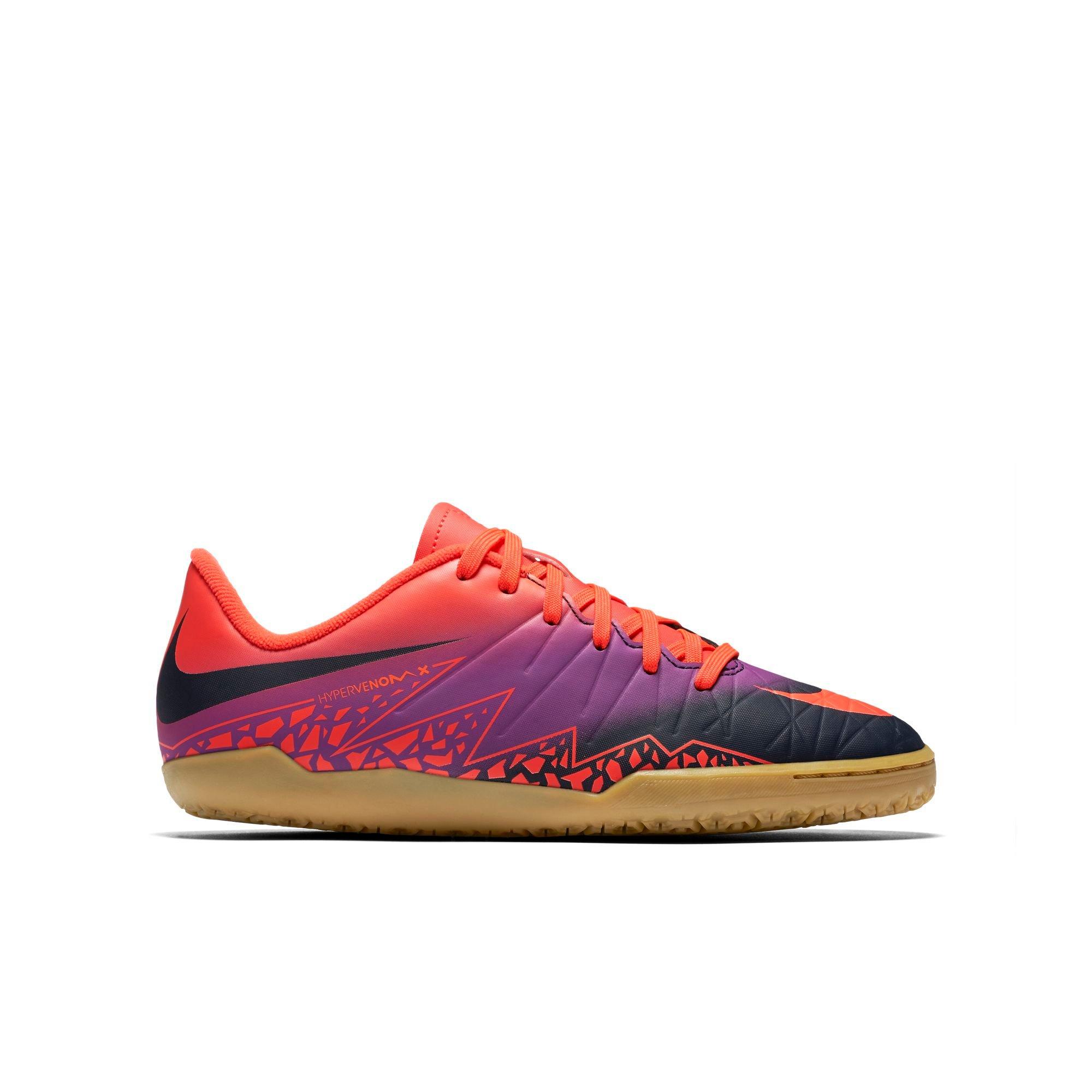 nike hypervenom phelon 2