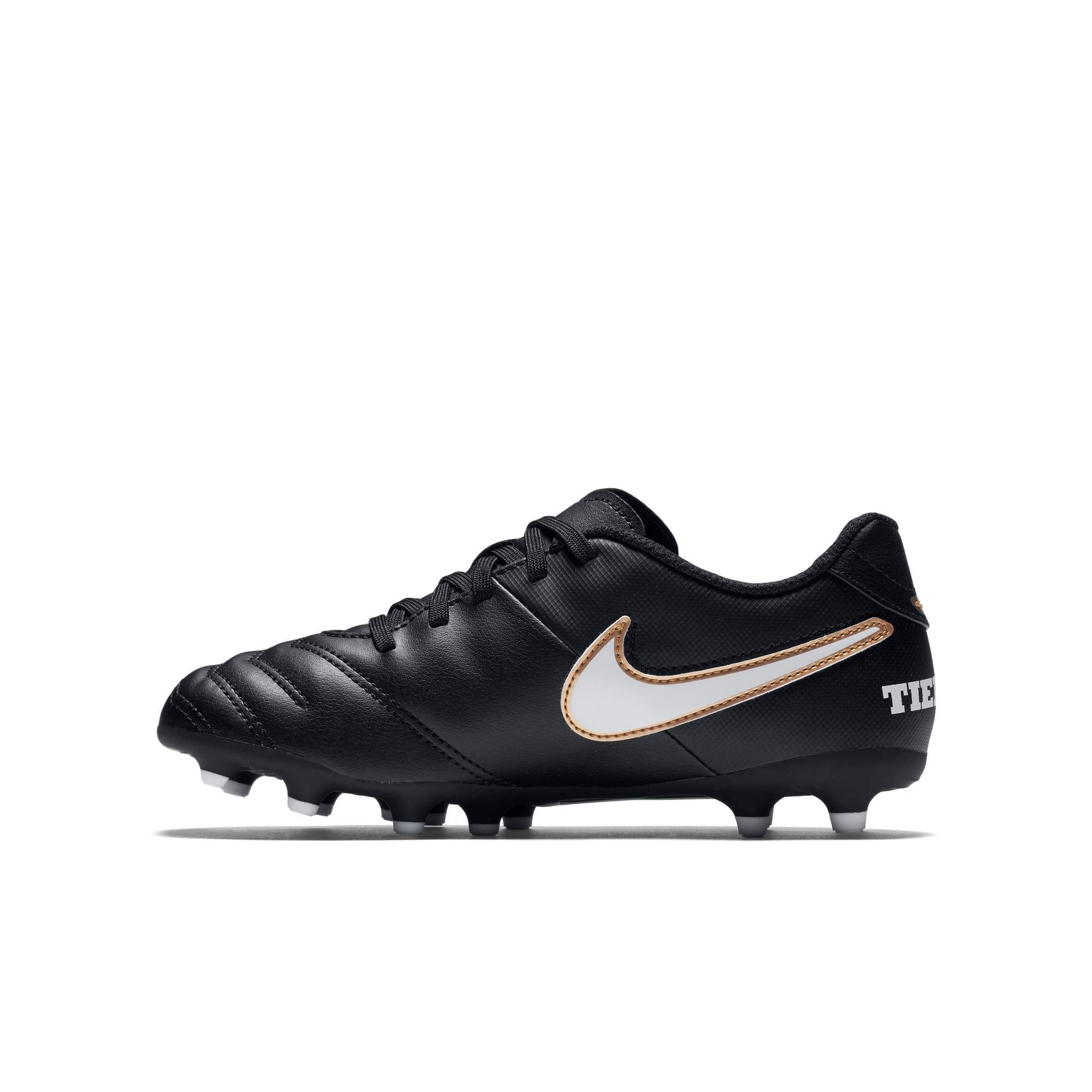 nike tiempo rio fg