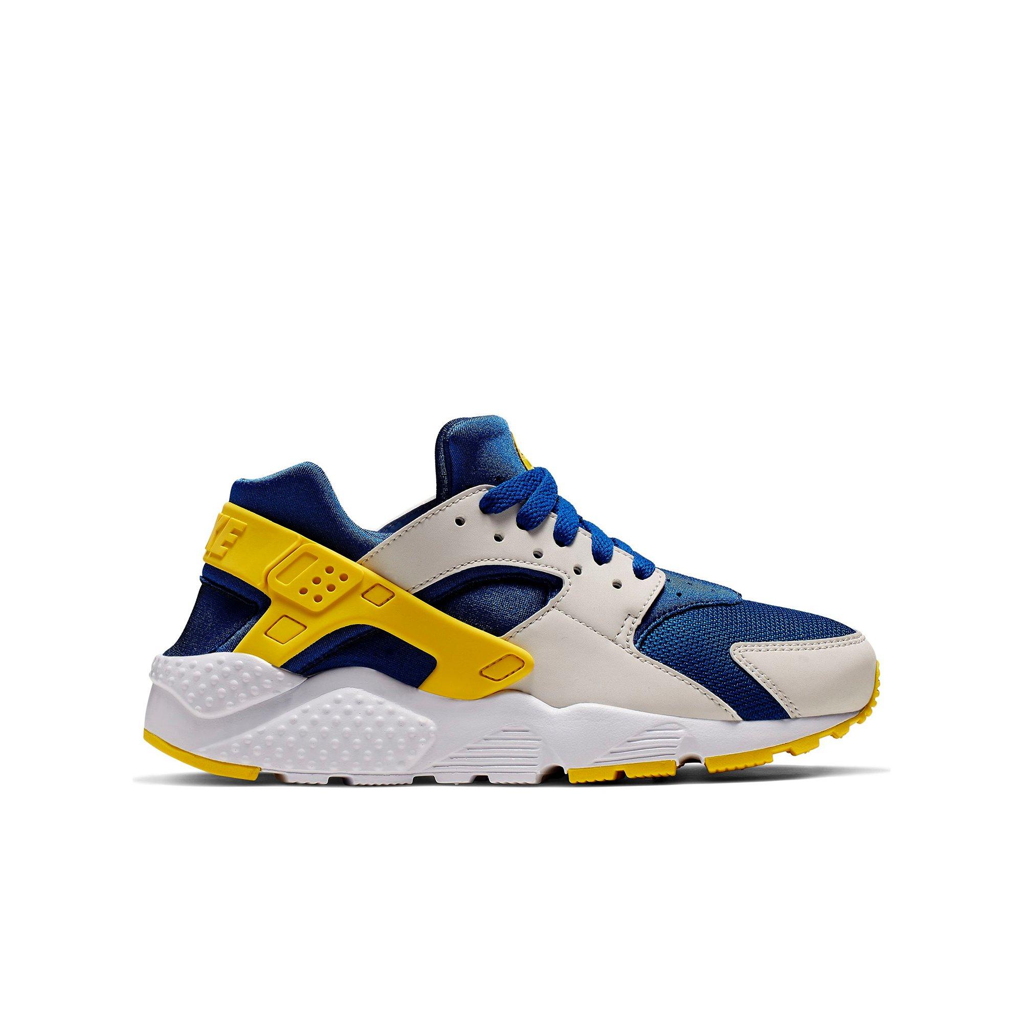 white huaraches hibbett sports