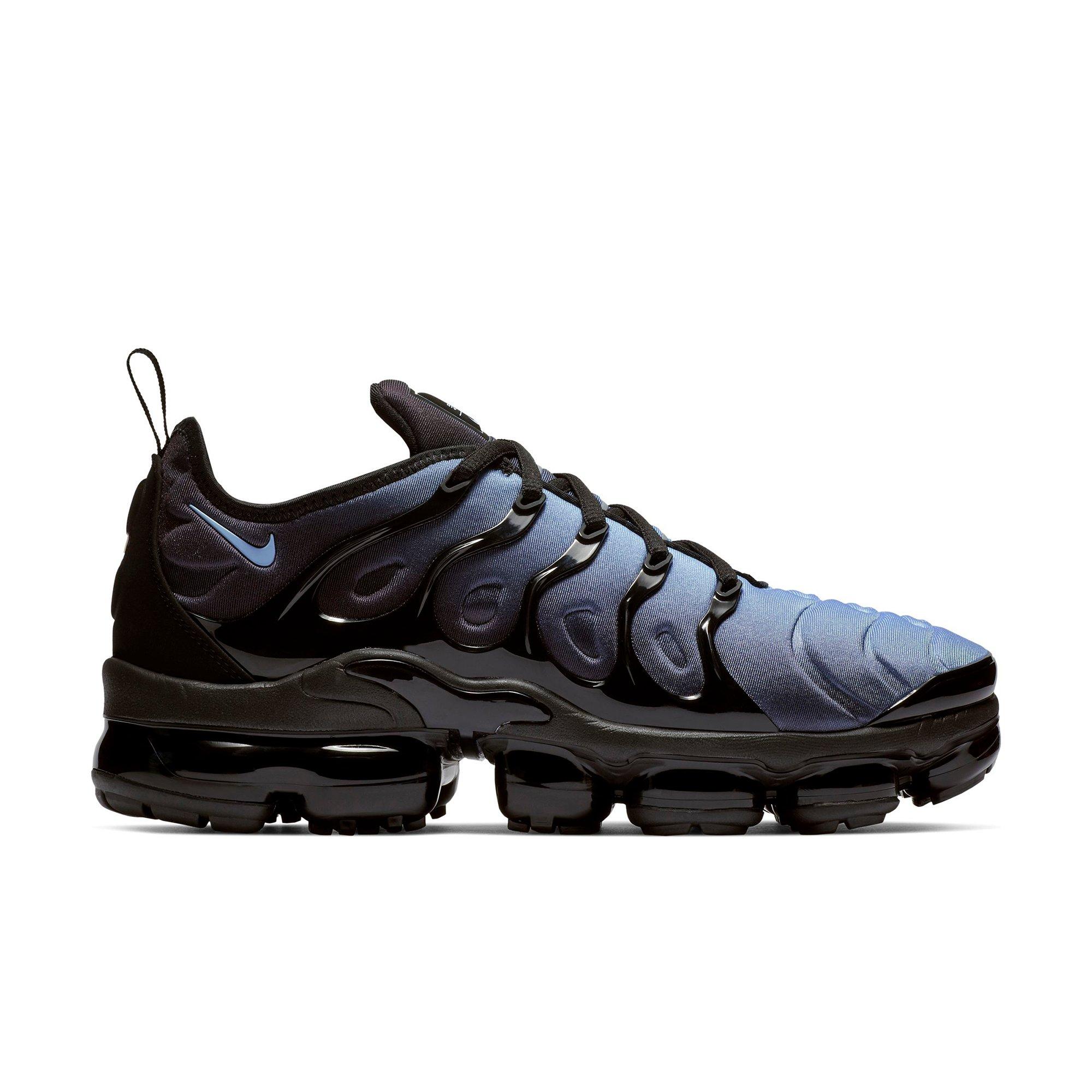 vapormax plus black and aluminum