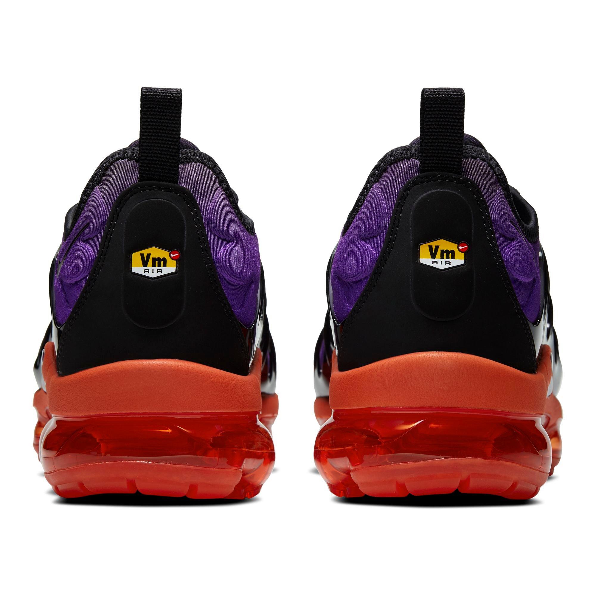 nike vapormax plus black purple