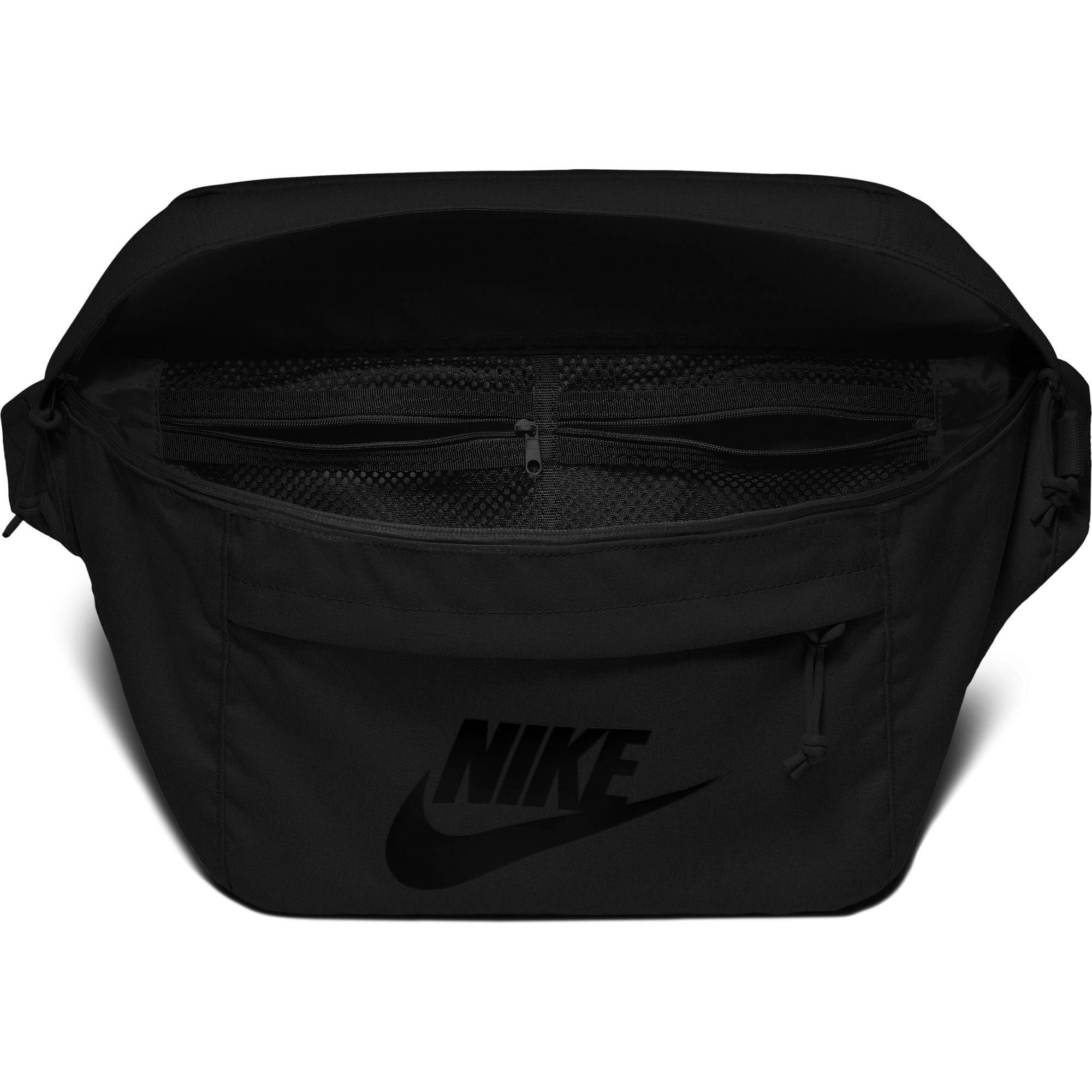 nike tech hip pack review