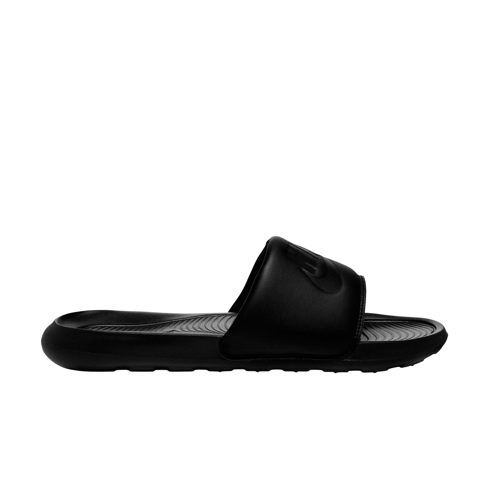 nike sandals near me